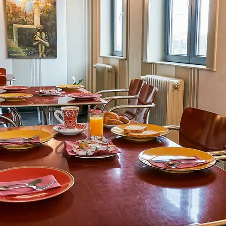 Sotopalacio Hsr Guest house 2*