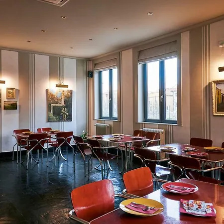 Sotopalacio Hsr Madrona