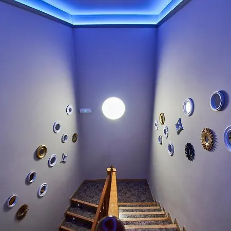Sotopalacio Hsr Guest house Madrona
