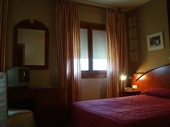 Pensión Sotopalacio Hsr Madrona