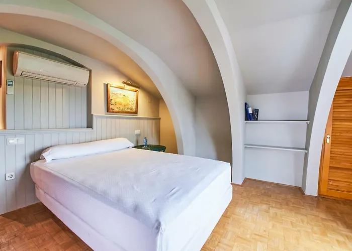 Sotopalacio Hsr Maison d'hôtes Madrona