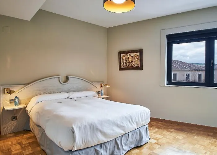 Maison d'hôtes Sotopalacio Hsr Madrona